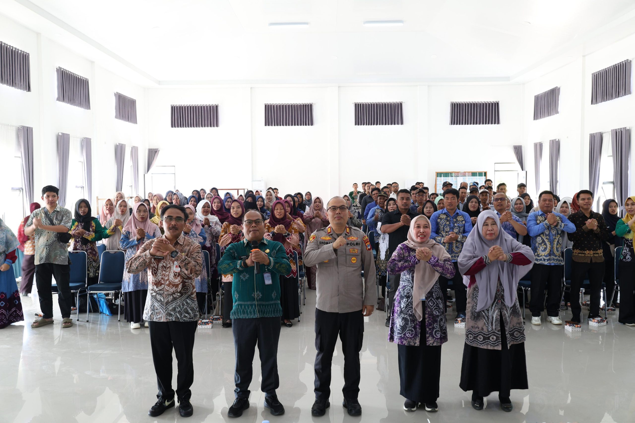 100 Calon Agen Perlinsos Ikuti Aktivasi IKD di Kecamatan Kusan Hulu Kabupaten Tanah Bumbu